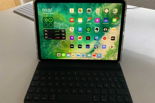 Review Apple Smart Keyboard Folio